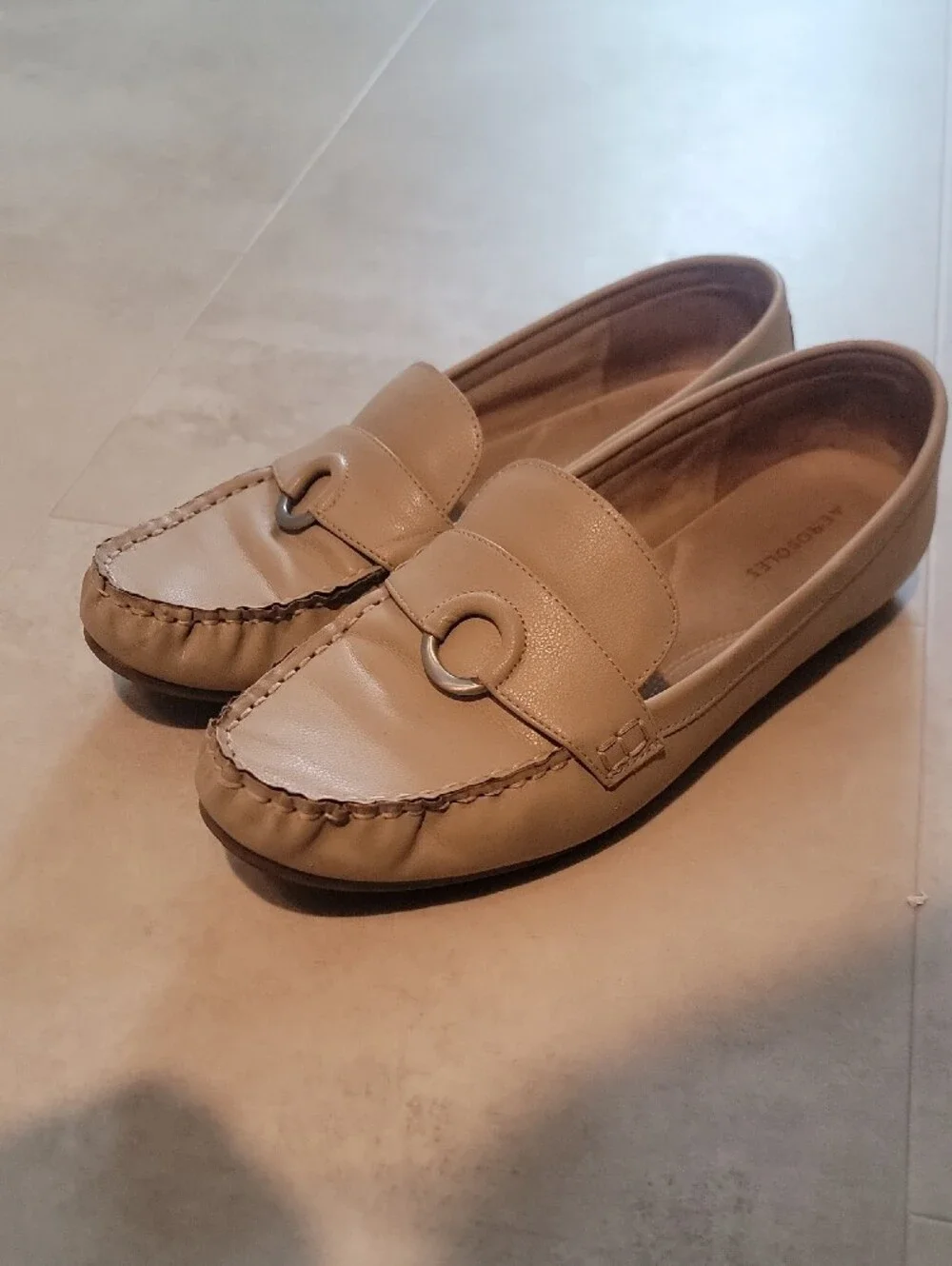 AEROSOLES Men's Taupe Slip-On Loafers with Ring Detail
